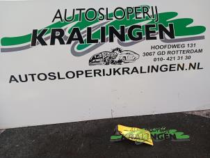 Begagnade Nödbelysningsbrytare Ford Focus 2 Wagon 1.6 16V Pris € 19,99 Marginaltabell erbjuds av Autosloperij Kralingen B.V.