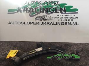 Używane Wahacz zawieszenia prawy przód Peugeot Partner 2.0 HDI Cena € 50,00 Procedura marży oferowane przez Autosloperij Kralingen B.V.