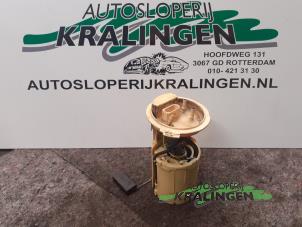 Gebruikte Dieselpomp Volkswagen Golf V (1K1) 1.9 TDI Prijs € 50,00 Margeregeling aangeboden door Autosloperij Kralingen B.V.