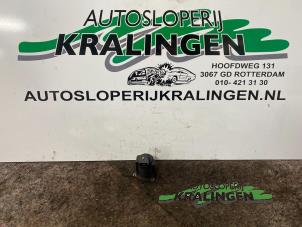 Gebruikte Uitlaat gasklep (EGR) Fiat Punto III (199) 1.3 JTD Multijet Start&Stop 16V Prijs € 50,00 Margeregeling aangeboden door Autosloperij Kralingen B.V.
