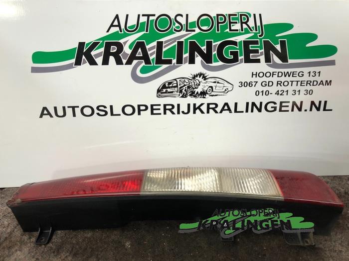 Baklykta, höger från en Mercedes-Benz Vito (639.6) 2.2 109 CDI 16V 2005