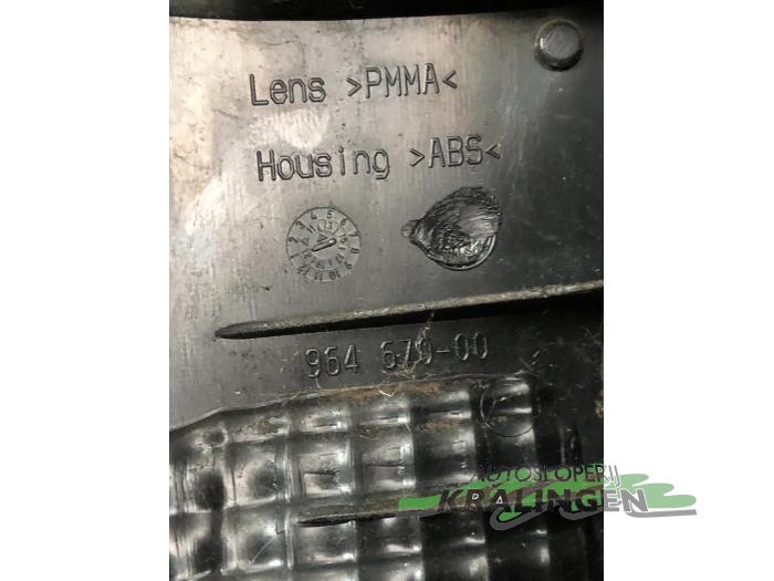 Baklykta, höger från en Mercedes-Benz Vito (639.6) 2.2 109 CDI 16V 2005