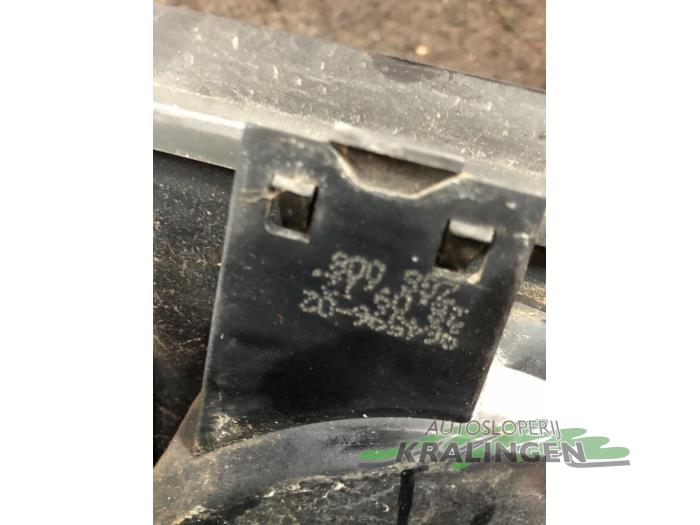 Baklykta, höger från en Mercedes-Benz Vito (639.6) 2.2 109 CDI 16V 2005