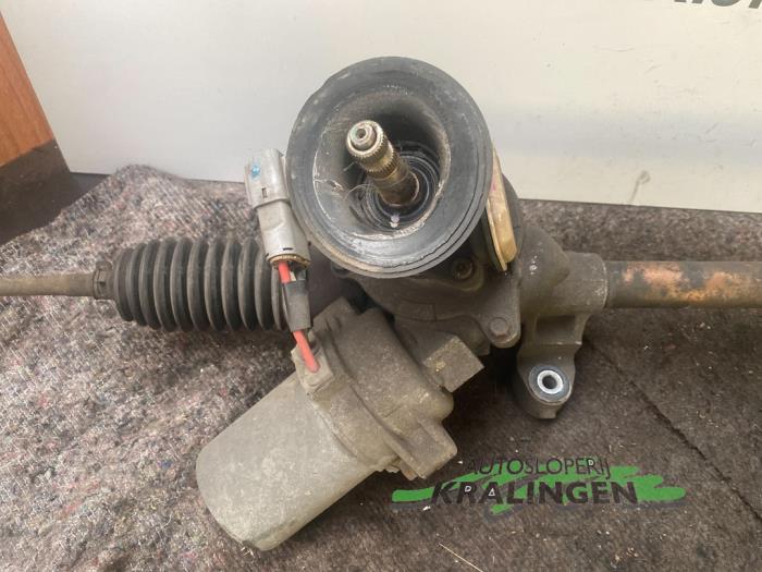 Servostyrningsbox från en Suzuki Swift (ZA/ZC/ZD1/2/3/9) 1.3 VVT 16V 2005