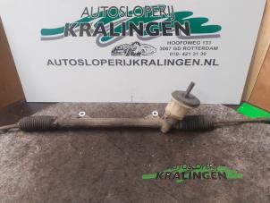 Używane Przekladnia kierownicza Renault Modus/Grand Modus (JP) 1.2 16V Hi-Flex Cena € 100,00 Procedura marży oferowane przez Autosloperij Kralingen B.V.