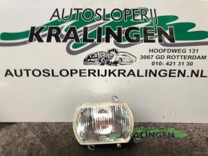 Gebruikte Koplamp links Ford Capri 3 (B/GCEP) 1.6 L,GL,GLS Prijs € 50,00 Margeregeling aangeboden door Autosloperij Kralingen B.V.