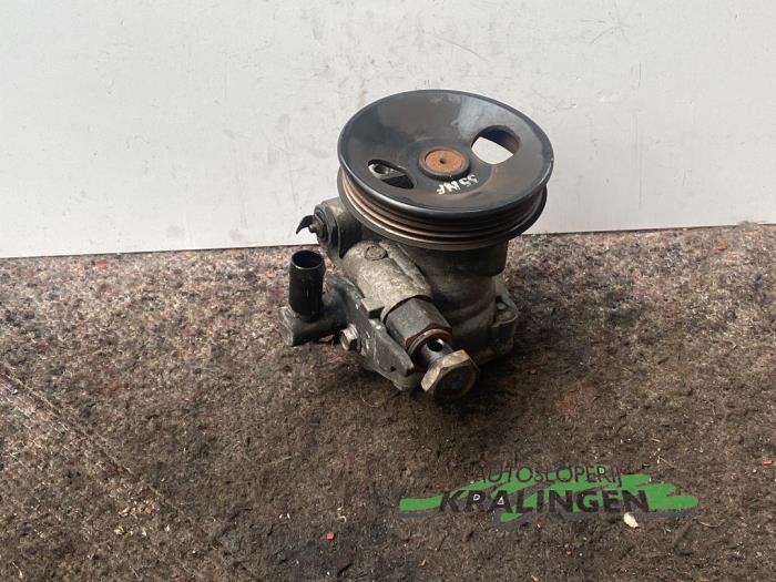 Servostyrningspump från en Kia Picanto (BA) 1.1 12V 2004