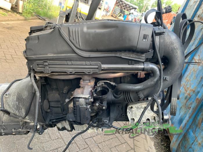 Motor van een BMW 5 serie (E60) 525d 24V 2004