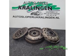 Gebruikte Dubbele massa vliegwiel BMW 3 serie Compact (E46/5) 318ti 16V Prijs € 200,00 Margeregeling aangeboden door Autosloperij Kralingen B.V.