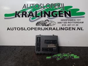 Begagnade Säkringsbox Mercedes A (W169) 1.5 A-150 5-Drs. Pris € 70,00 Marginaltabell erbjuds av Autosloperij Kralingen B.V.