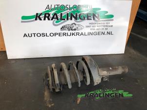 Begagnade Stötdämpare, höger fram Citroen Berlingo Cinqspace, Multispace 2.0 HDI Pris € 50,00 Marginaltabell erbjuds av Autosloperij Kralingen B.V.