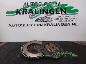 Begagnade Kopplingssats (komplett) Volkswagen Golf VII (AUA) 1.2 TSI 16V Pris € 49,99 Marginaltabell erbjuds av Autosloperij Kralingen B.V.