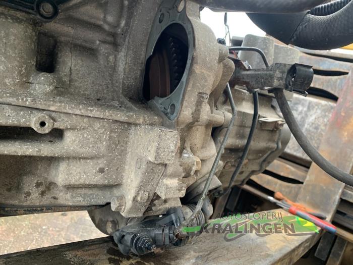 Versnellingsbak van een Mazda 2 (DE) 1.3 16V S-VT High Power 2007