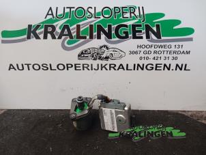 Begagnade Servostyrningspump Fiat Punto II (188) 1.2 16V Pris € 100,00 Marginaltabell erbjuds av Autosloperij Kralingen B.V.