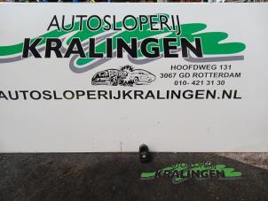 Begagnade Brytare, eldrivna fönster Citroen C3 (FC/FL/FT) 1.4 16V Sensodrive Pris € 9,99 Marginaltabell erbjuds av Autosloperij Kralingen B.V.