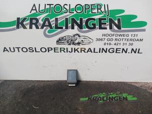 Begagnade Bluetooth-modul Volkswagen Polo V (6R) 1.2 TDI 12V BlueMotion Pris € 100,00 Marginaltabell erbjuds av Autosloperij Kralingen B.V.