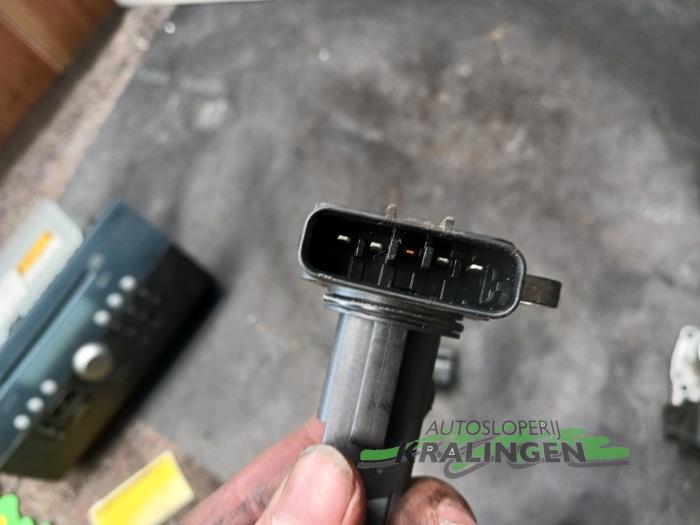 Czujnik masy powietrza z Suzuki Swift (ZA/ZC/ZD1/2/3/9) 1.3 VVT 16V 2005