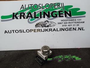 Gebruikte ABS Pomp Peugeot 206 SW (2E/K) 1.1 Prijs € 100,00 Margeregeling aangeboden door Autosloperij Kralingen B.V.