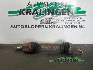 Gebruikte Cardanas links-voor (VWA) Ford Focus 2 2.0 TDCi 16V Prijs € 24,99 Margeregeling aangeboden door Autosloperij Kralingen B.V.