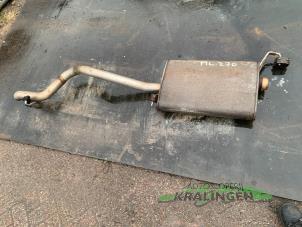 Begagnade Ljuddämpare, bak Mercedes ML I (163) 270 2.7 CDI 20V Pris € 75,00 Marginaltabell erbjuds av Autosloperij Kralingen B.V.