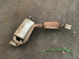 Używane Tlumik koncowy Alfa Romeo GTV (916) 2.0 16V Twin Spark Cena € 100,00 Procedura marży oferowane przez Autosloperij Kralingen B.V.