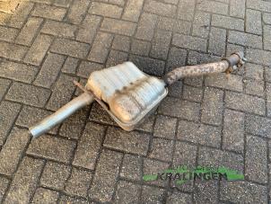 Gebruikte Uitlaat Einddemper Ford Focus 1 Wagon 1.8 16V Prijs € 40,00 Margeregeling aangeboden door Autosloperij Kralingen B.V.