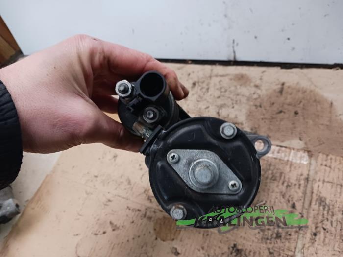 Startmotor från en Volkswagen Passat Variant (365) 1.4 TSI 16V 2012