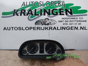 Begagnade Vägmätare KM Mercedes B (W245) 2.0 B-180 CDI 16V Pris € 100,00 Marginaltabell erbjuds av Autosloperij Kralingen B.V.