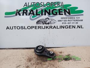 Begagnade Motorfäste Renault Trafic (1FL/2FL/3FL/4FL) 1.6 dCi 115 Pris € 24,19 Inklusive moms erbjuds av Autosloperij Kralingen B.V.