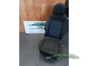 Begagnade Säte, höger Mitsubishi Colt (Z2/Z3) 1.3 16V Pris € 75,00 Marginaltabell erbjuds av Autosloperij Kralingen B.V.