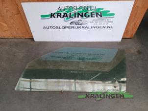 Gebruikte Portierruit 2Deurs links Volkswagen Golf III Cabrio Restyling (1E7) 1.8 Prijs € 40,00 Margeregeling aangeboden door Autosloperij Kralingen B.V.