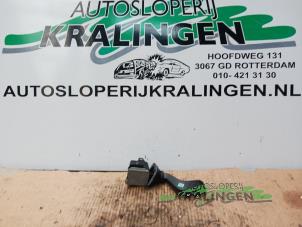 Begagnade Indikatorbrytare Opel Agila (A) 1.0 12V Twin Port Pris € 25,00 Marginaltabell erbjuds av Autosloperij Kralingen B.V.