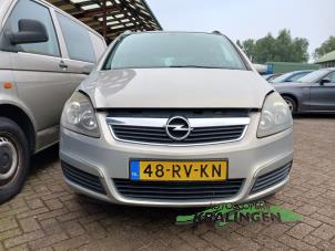 Gebruikte Voorkop compleet Opel Zafira (M75) 2.2 16V Direct Ecotec Prijs € 599,99 Margeregeling aangeboden door Autosloperij Kralingen B.V.