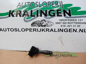 Używane Przelacznik wycieraczki Hyundai Matrix 1.6 16V Cena € 9,99 Procedura marży oferowane przez Autosloperij Kralingen B.V.