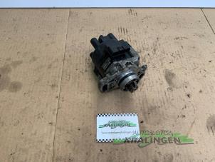 Używane Zaplon (kompletny) Mazda 323 (BA12) 1.5i 16V Cena € 35,00 Procedura marży oferowane przez Autosloperij Kralingen B.V.