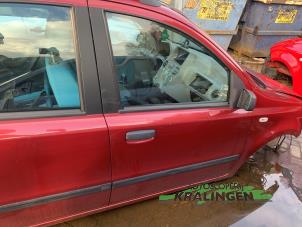 Gebruikte Portier 4Deurs rechts-voor Fiat Panda (169) 1.2 Fire Prijs € 49,99 Margeregeling aangeboden door Autosloperij Kralingen B.V.