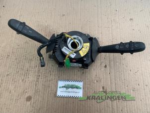 Gebruikte Licht + Raw Schakelaar Alfa Romeo 147 (937) Prijs € 35,00 Margeregeling aangeboden door Autosloperij Kralingen B.V.