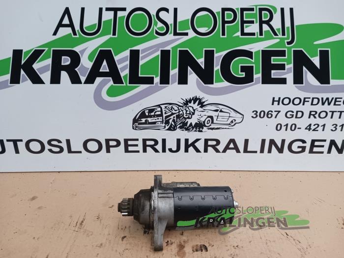 Startmotor från en Volkswagen Passat Variant (3C5) 1.4 TSI 16V 2010