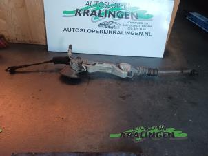 Używane Przekladnia kierownicza ze wspomaganiem Renault Scénic I (JA) 1.6 16V Cena € 74,99 Procedura marży oferowane przez Autosloperij Kralingen B.V.