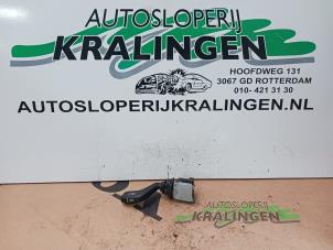 Begagnade Indikatorbrytare Opel Agila (A) 1.2 16V Pris € 9,99 Marginaltabell erbjuds av Autosloperij Kralingen B.V.