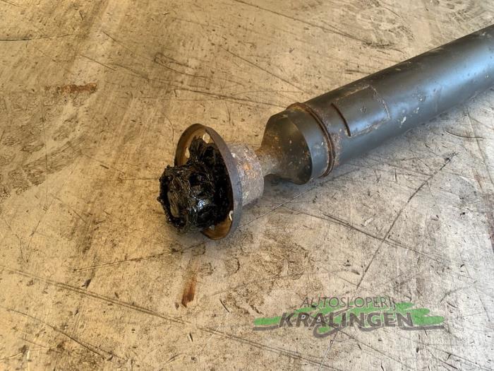 Mellanaxel från en Volvo XC70 (SZ) XC70 2.4 D 20V 2005