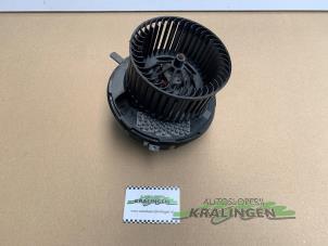 Begagnade Fläktmotor för uppvärmning och ventilation Audi A3 Sportback (8PA) 2.0 TFSI 16V Quattro Pris € 39,99 Marginaltabell erbjuds av Autosloperij Kralingen B.V.