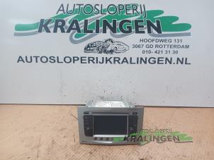 Gebruikte Navigatie Display Opel Astra H (L48) 1.6 16V Twinport Prijs op aanvraag aangeboden door Autosloperij Kralingen B.V.