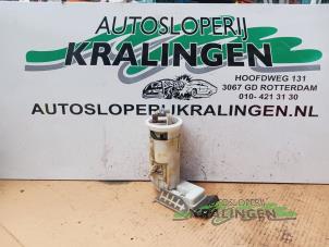Gebruikte Benzinepomp Citroen Saxo 1.1i X,SX Prijs € 39,99 Margeregeling aangeboden door Autosloperij Kralingen B.V.