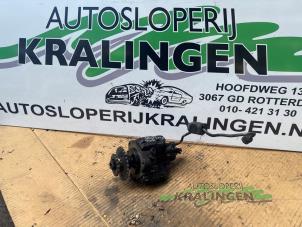 Begagnade Mekanisk bränslepump Opel Omega B Caravan (21/22/23) 2.5 DTI 24V Pris € 249,99 Marginaltabell erbjuds av Autosloperij Kralingen B.V.