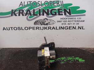 Begagnade ABS-pump Toyota Yaris II (P9) 1.3 16V VVT-i Pris € 99,99 Marginaltabell erbjuds av Autosloperij Kralingen B.V.