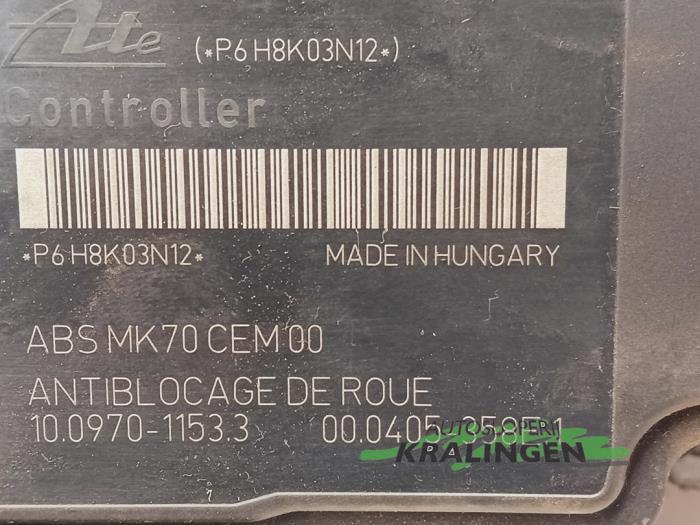 ABS-pump från en Peugeot 207/207+ (WA/WC/WM) 1.4 16V VTi 2009