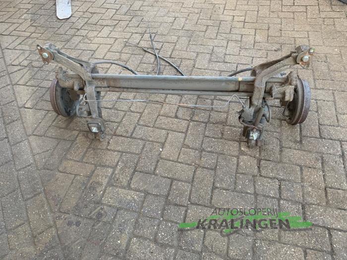 Bakre drivaxel från en Citroën Berlingo 2.0 HDi 2004