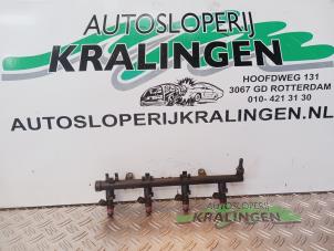 Gebruikte Injector (benzine injectie) Renault Scénic II (JM) 1.6 16V Prijs op aanvraag aangeboden door Autosloperij Kralingen B.V.