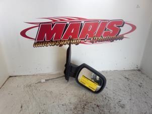 Begagnade Skärmspegel, höger Ford Fiesta 5 (JD/JH) 1.3 Pris € 21,00 Marginaltabell erbjuds av Autosloopbedrijf gebr. Maris
